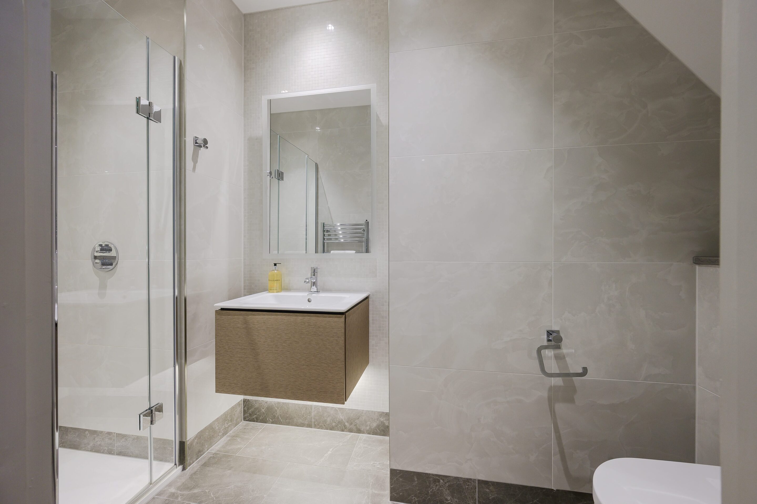 3 Bedroom Apartment, New Road, Esher, Surrey